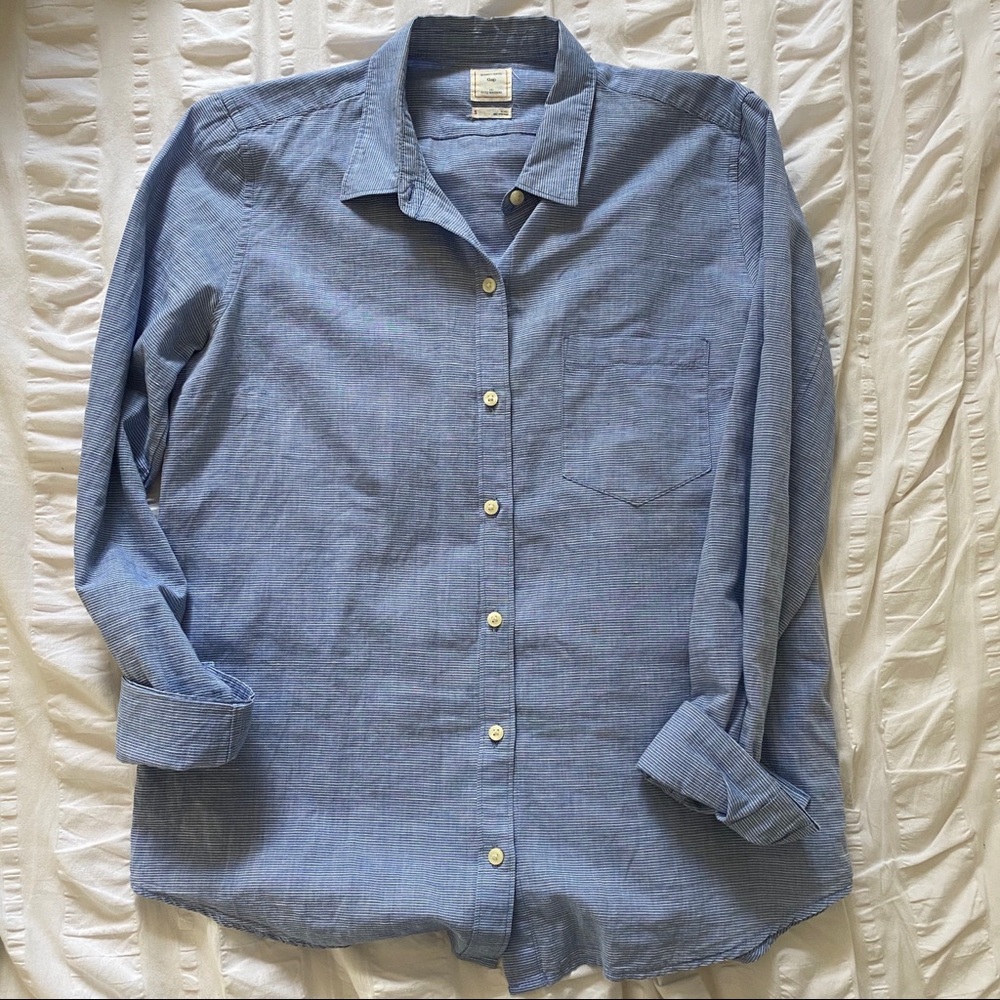 GAP - fitted boyfriend button down